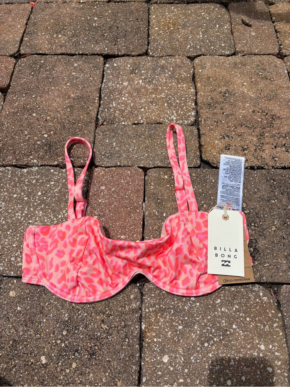 NWT Billabong Neon Pink Leopard Underwire Bikini Top size M